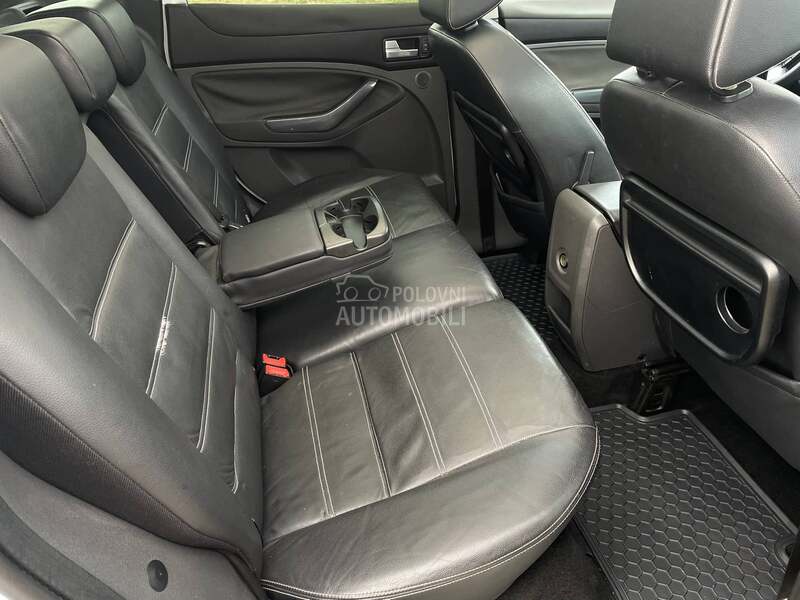 Ford Kuga 4x4 Titanium