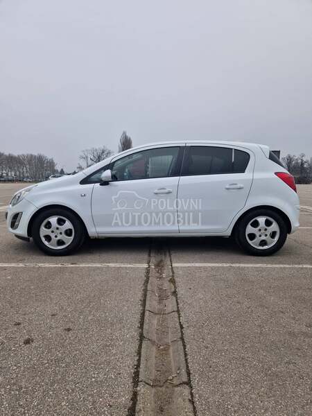 Opel Corsa D 