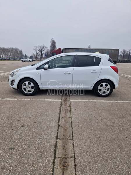 Opel Corsa D 