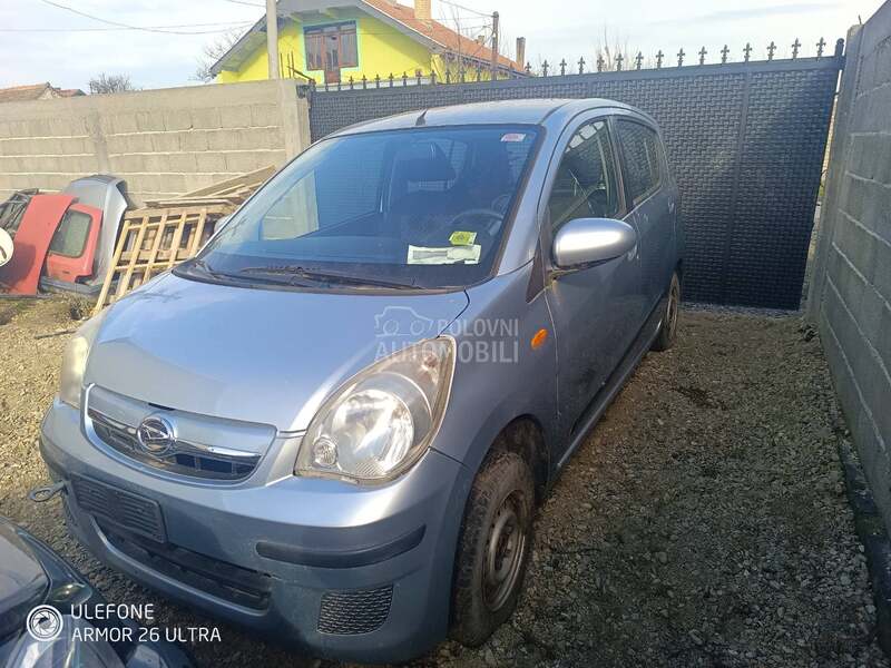Daihatsu Cuore 