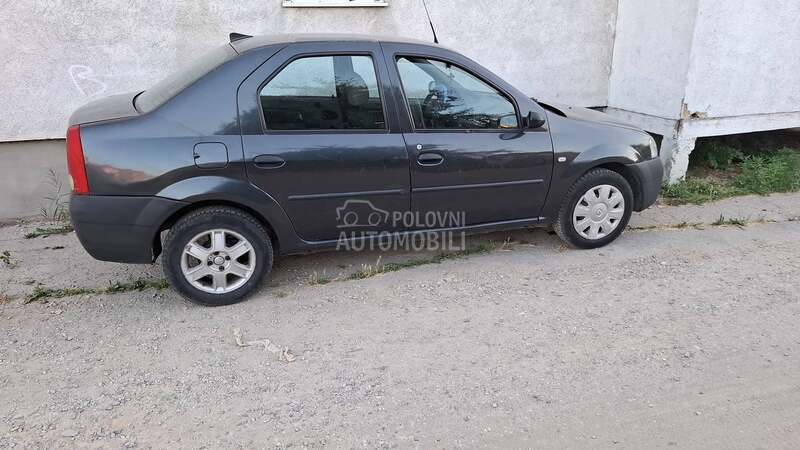 Dacia Logan 