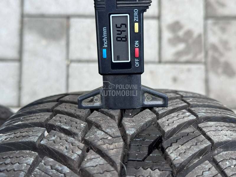 Continental 205/55 R16 Zimska