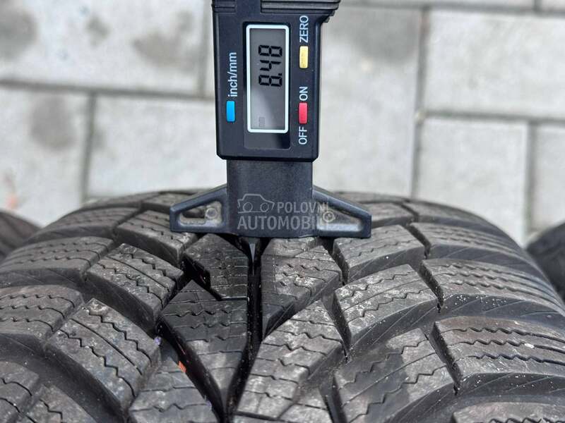 Continental 205/55 R16 Zimska