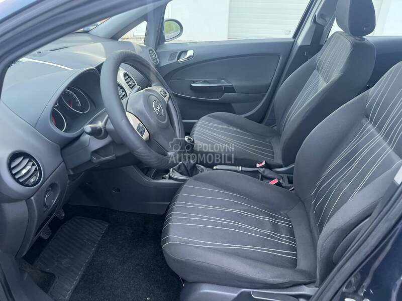 Opel Corsa D 