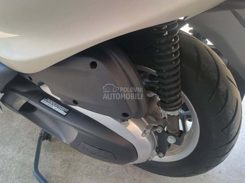 Piaggio X10 350 Excutive