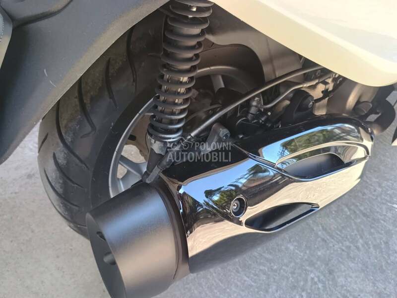 Piaggio X10 350 Excutive