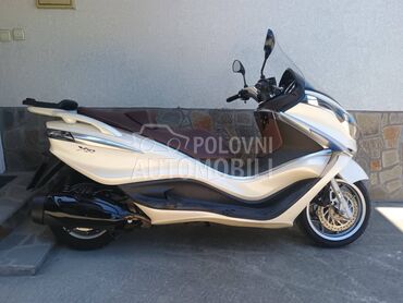Piaggio X10 350 Excutive