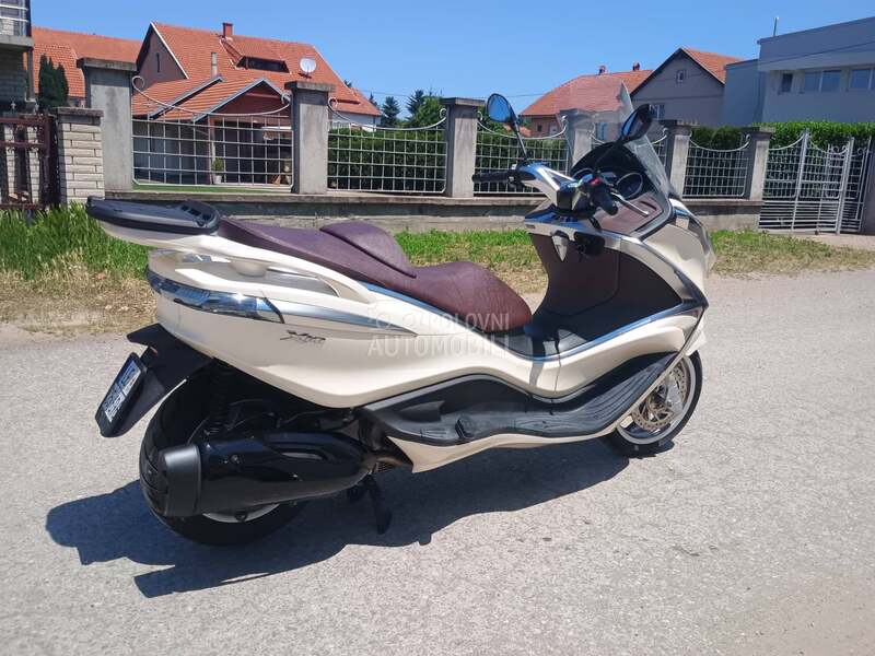 Piaggio X10 350 Excutive