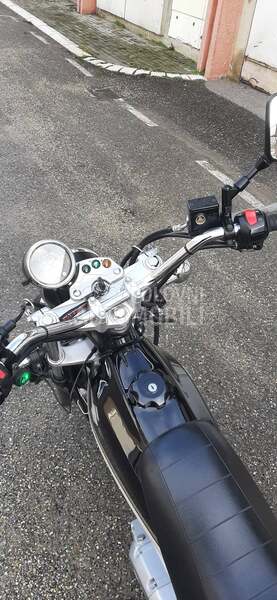 Suzuki RV 125 Van Van