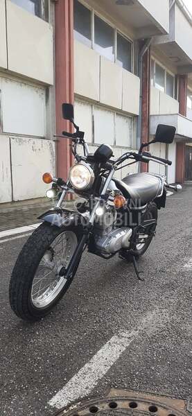 Suzuki RV 125 Van Van