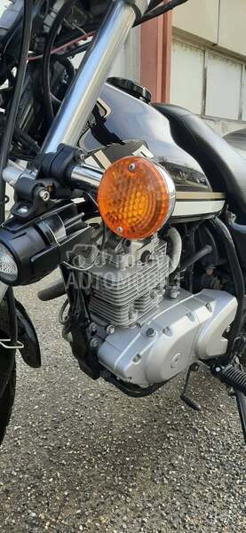 Suzuki RV 125 Van Van