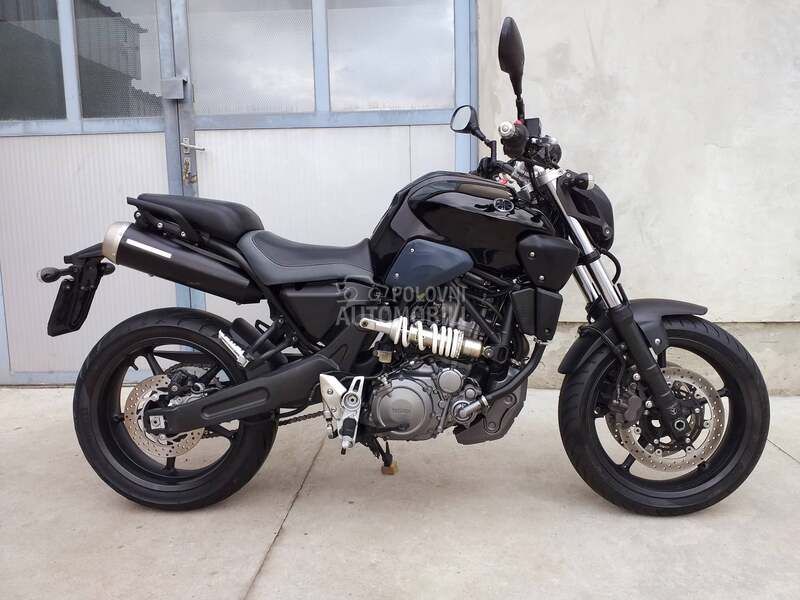 Yamaha MT  03