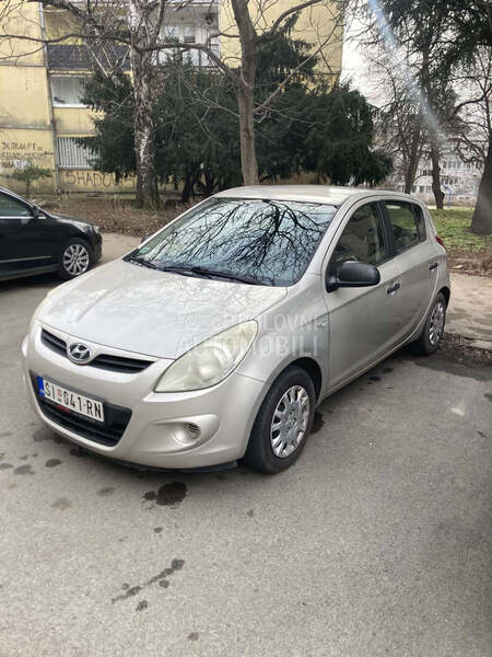 Hyundai i20 