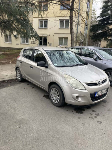 Hyundai i20 