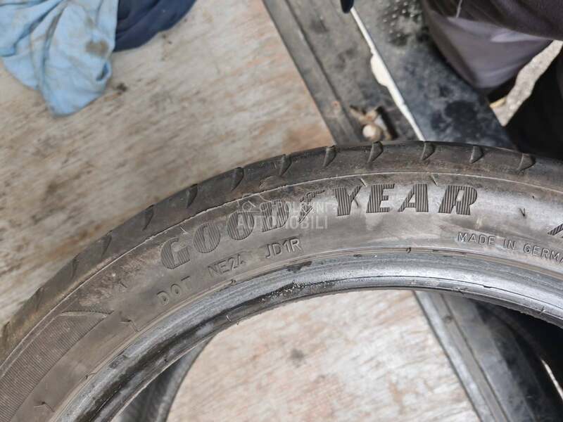 Goodyear 255/40 R18 Letnja