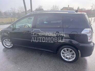 Toyota Corolla Verso 2,2 D-4D