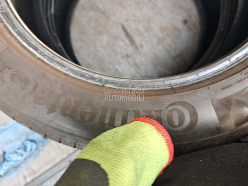Continental 225/50 R17 Letnja