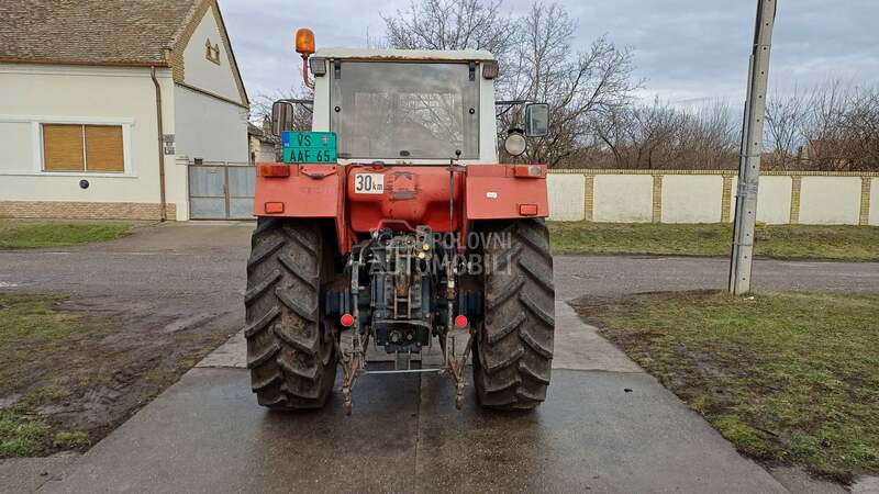 Steyr 8100