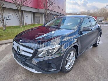 Mercedes Benz GLA 200 