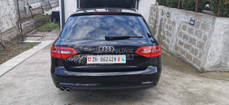 Audi A4 2.0 TDI S line//CH