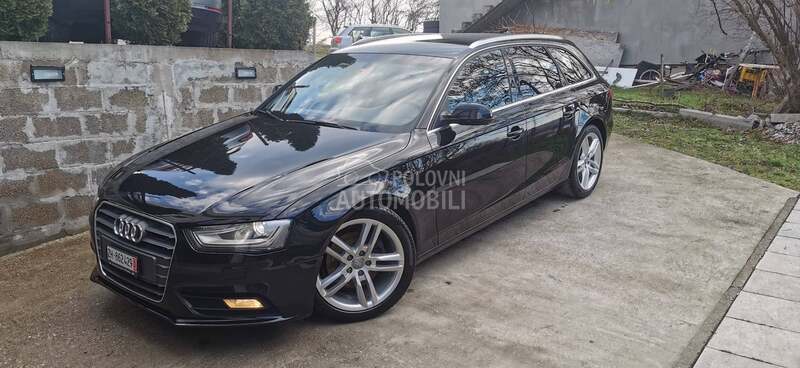 Audi A4 2.0 TDI S line//CH