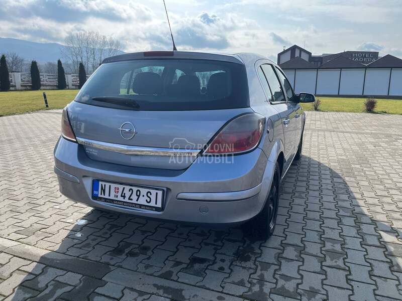 Opel Astra H 1.7CDTI