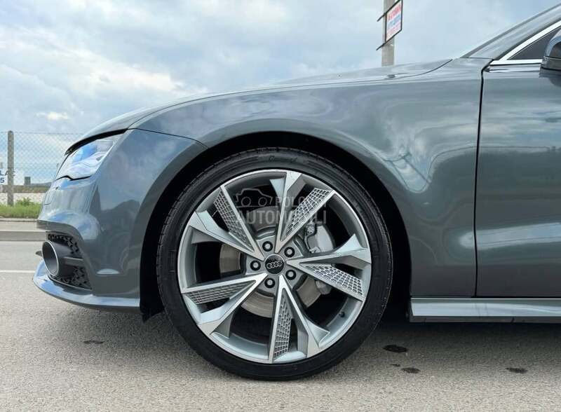 Audi A7 