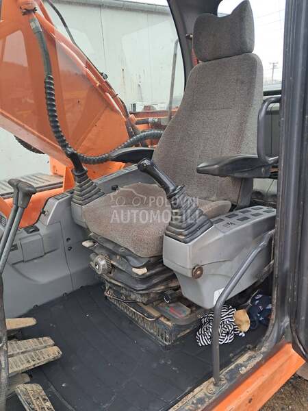 Doosan 225