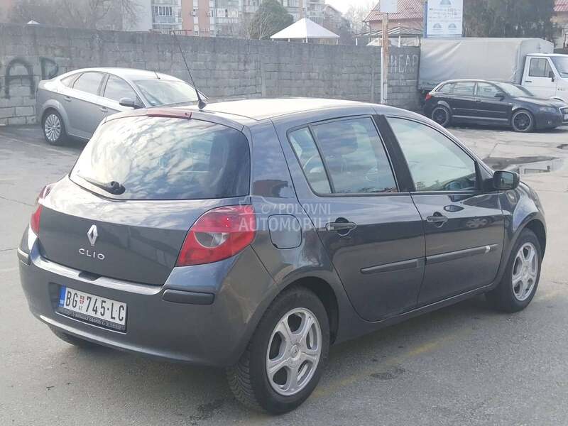 Renault Clio 1.5 dci