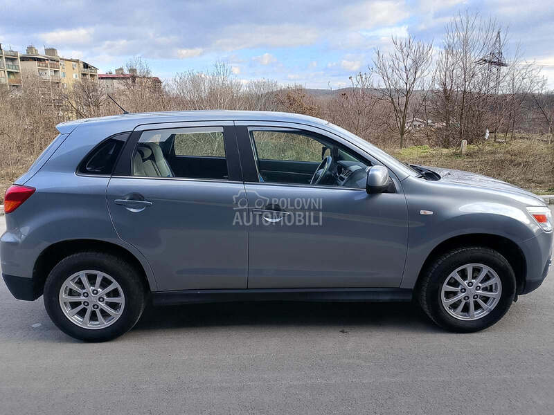 Mitsubishi ASX 