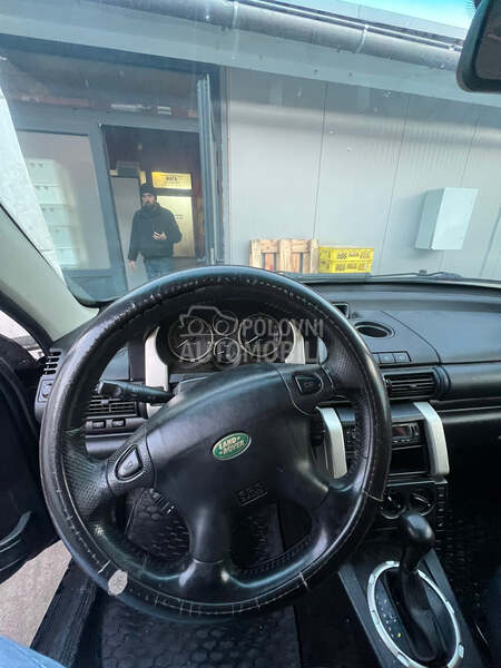 Land Rover Freelander 