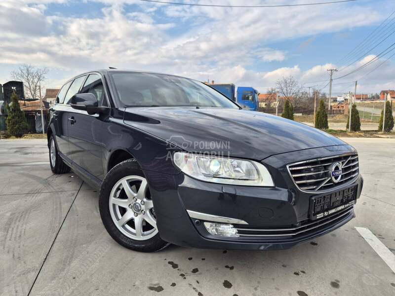 Volvo V70 