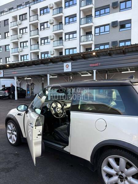 MINI Cooper 1.6