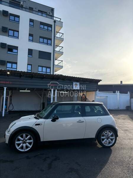 MINI Cooper 1.6