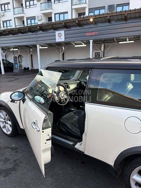 MINI Cooper 1.6