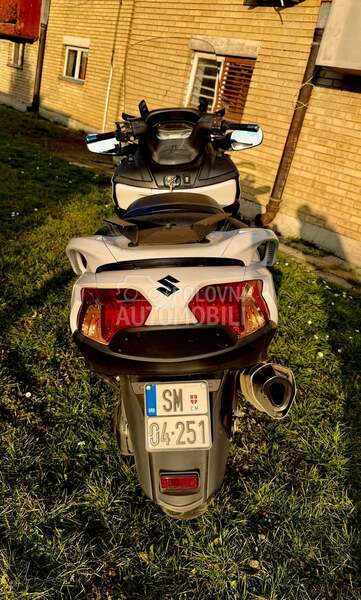 Suzuki burgman