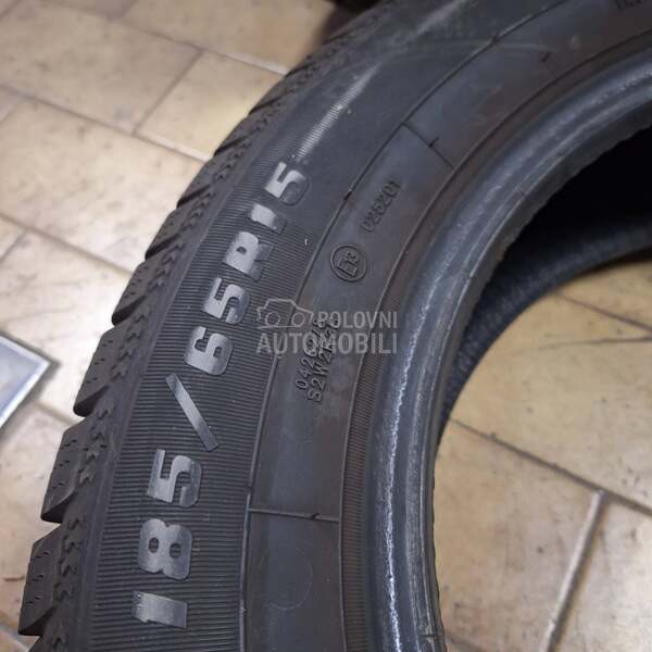 Sava 185/65 R15 Zimska