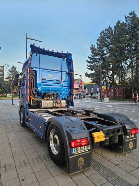 MAN Performance Lion