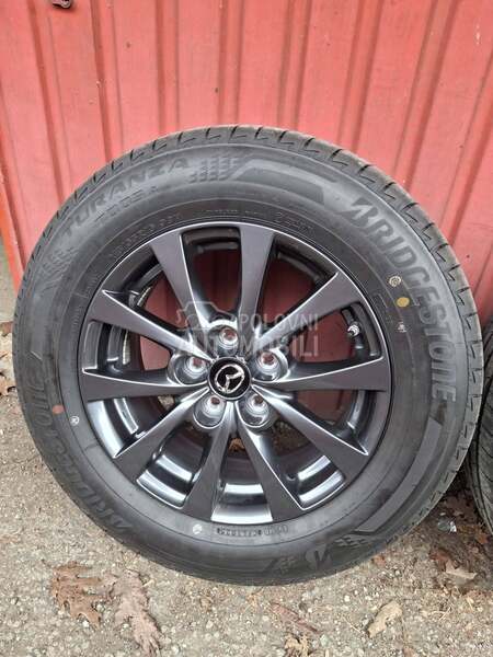Bridgestone 215/65 R16 Letnja