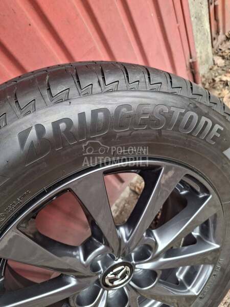 Bridgestone 215/65 R16 Letnja