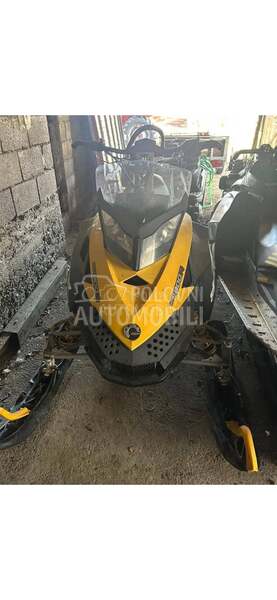 Bombardier SKI doo