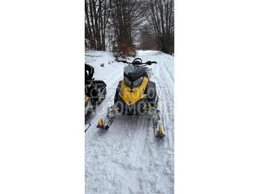 Bombardier SKI doo