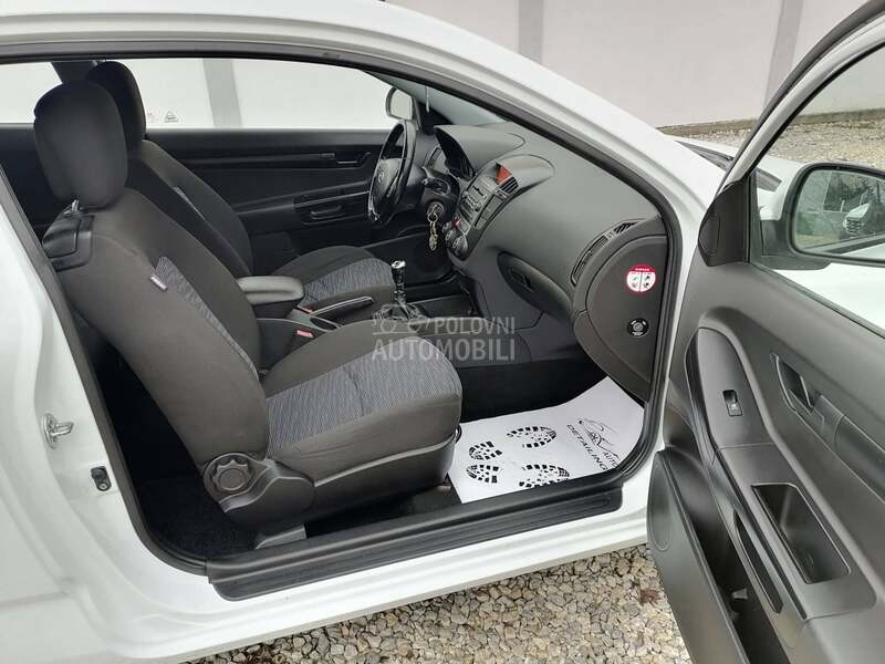 Kia cee`d 1.6 CVVT