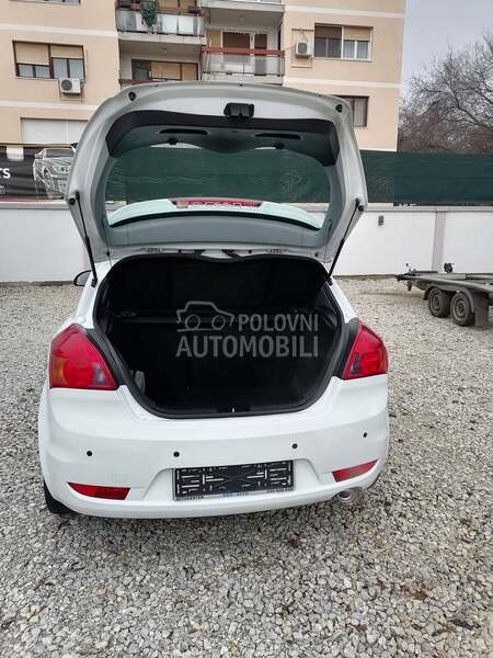 Kia cee`d 1.6 CVVT