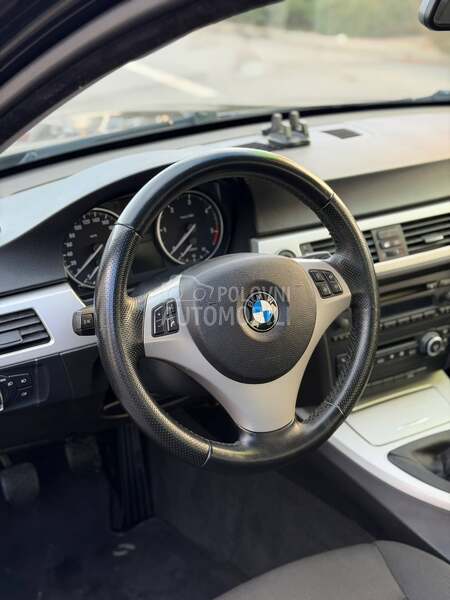BMW 320d 