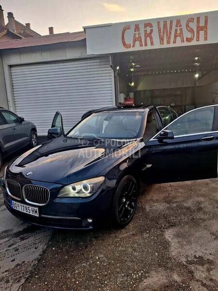 BMW 730 