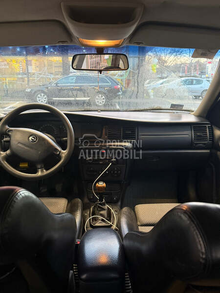 Opel Vectra B 