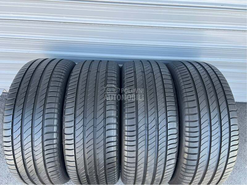 Michelin 235/45 R18 Letnja