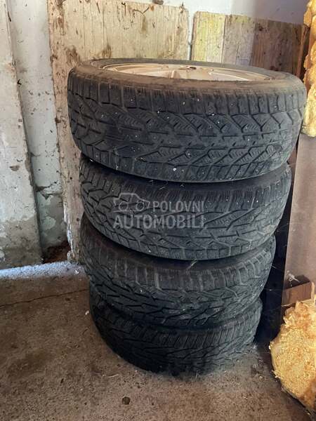 Tigar 205/55 R16 Zimska