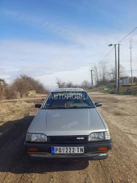 Mazda 323 